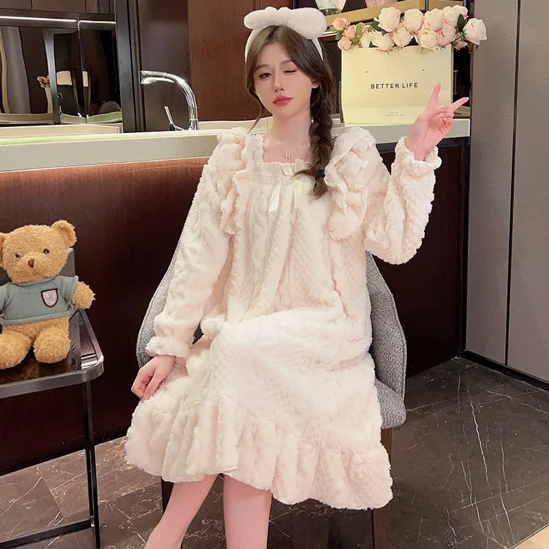 5XL Large SIze Winter Flannel Nightgown Women's  Plush Pajamas Sweet Princess Style Long-sleeved Midi Home Sleep Dress Outwear