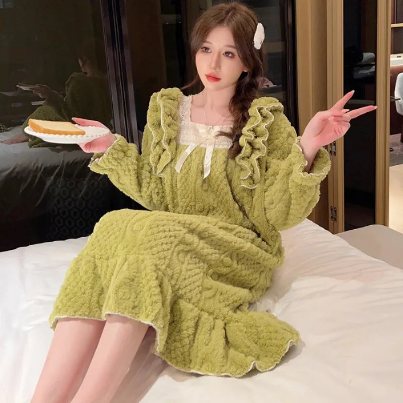 5XL Large SIze Winter Flannel Nightgown Women's  Plush Pajamas Sweet Princess Style Long-sleeved Midi Home Sleep Dress Outwear