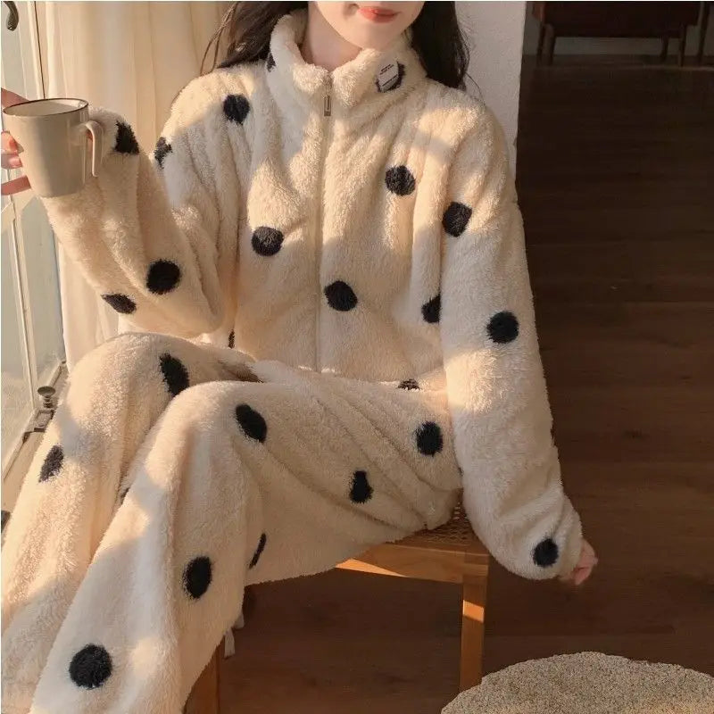 Kawaii Hello Kitty Coral Velvet Pajamas Polka Dot Pajamas Sweet 2Pcs Beautiful Girl Long-Sleeved Tops Warm Casual Home Wear Set