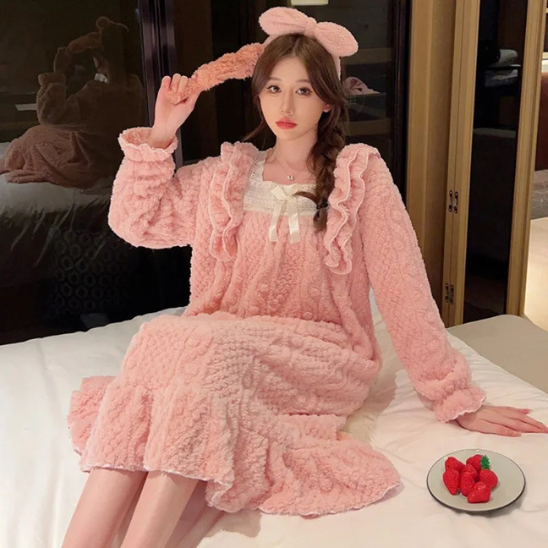 5XL Large SIze Winter Flannel Nightgown Women's  Plush Pajamas Sweet Princess Style Long-sleeved Midi Home Sleep Dress Outwear